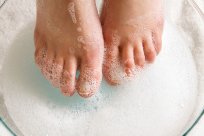 Blog - Alternative Treatments for Diabetic Foot Pain: A Brief Guide