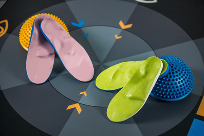 Blog - Insoles vs. Orthotics: Everything You Need to Know