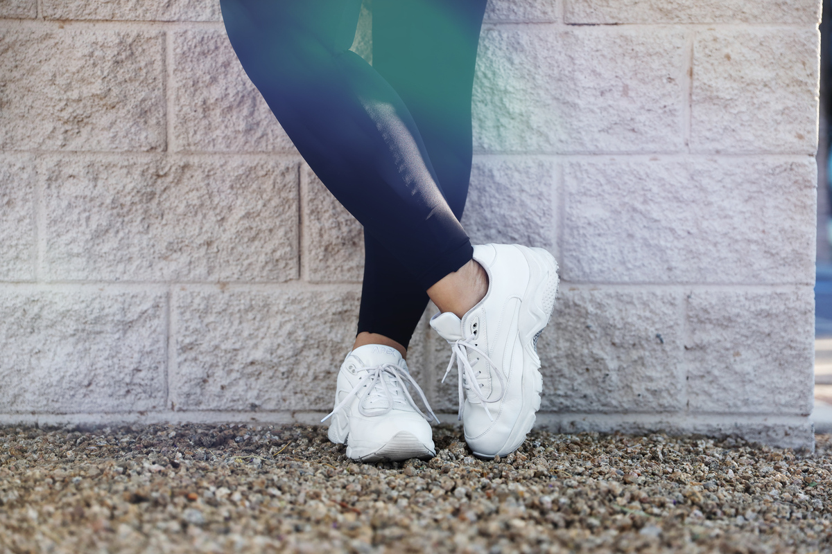 Close up of Women's Women's Lace Walking Shoe - X Last - White